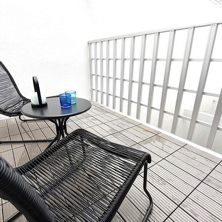 Shhotel 1フロア貸切り 広々2Ldk Naha Exteriör bild